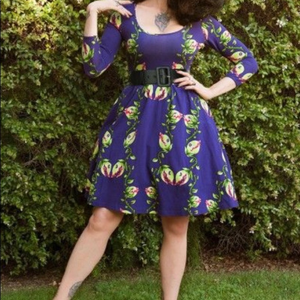 Pin Up Girl Clothing Deadly Dames 4X